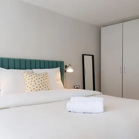 Hypercentre/train Station-superb Apartment