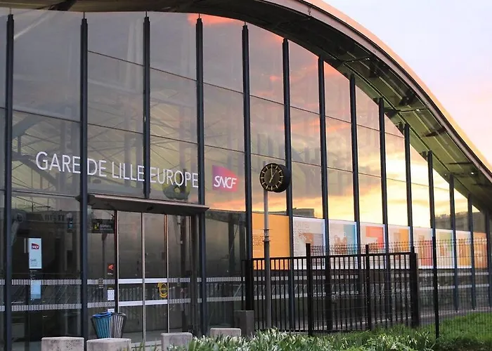 Hypercentre Gares - Superbe équipé Lille