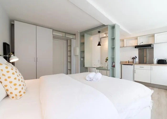 Hypercentre Gares - Superbe équipé Appartement *