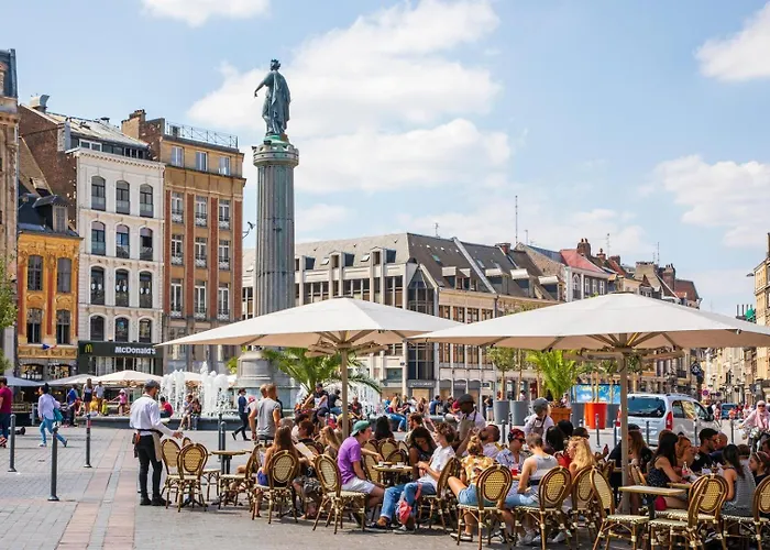 Hypercentre Gares - Superbe équipé *